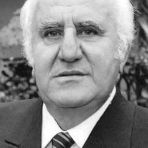 Adolfo Celi.jpg