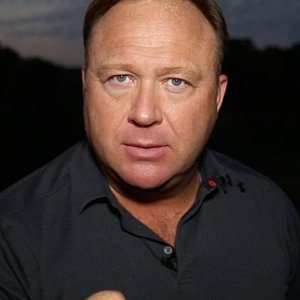 Alex Jones.jpg