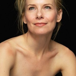 Amy Ryan.jpg