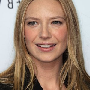 Anna Torv.jpg