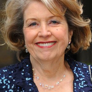 Anne Reid.jpg