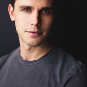 Antoni Porowski.jpg