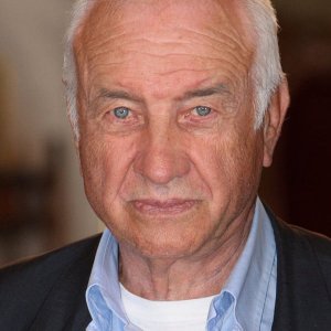 Armin Mueller-Stahl.jpg