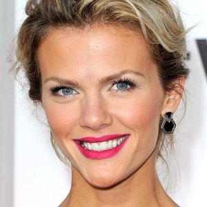 Brooklyn Decker.jpg