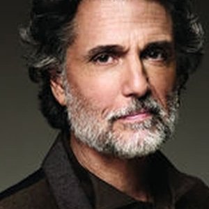 Chris Sarandon.jpg