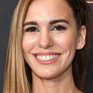 Christy Carlson Romano.jpg