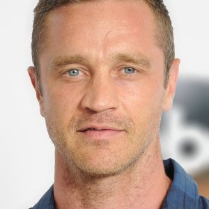 Devon Sawa.jpg