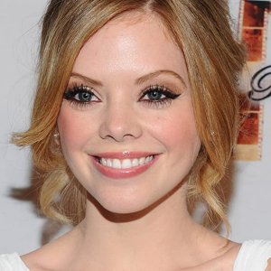 Dreama Walker.jpg