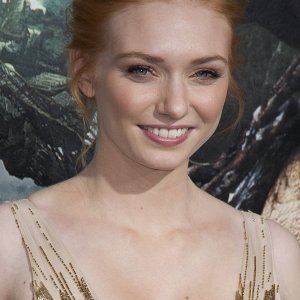 Eleanor Tomlinson.jpg