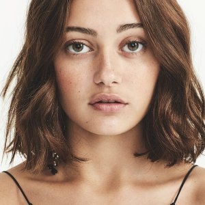 Ella Purnell.jpg