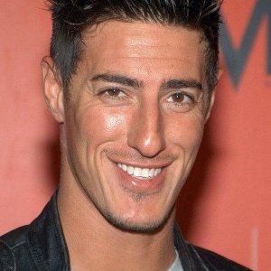 Eric Balfour.jpg