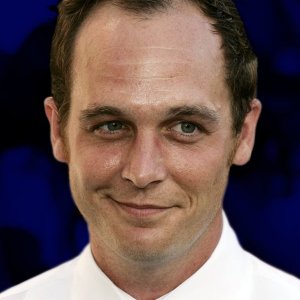 Ethan Embry.jpg