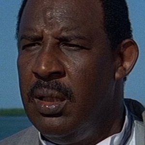 Frank McRae.jpg