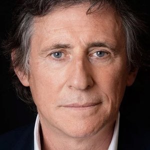 Gabriel Byrne.jpg