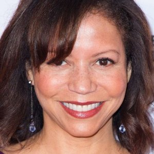 Gloria Reuben.jpg