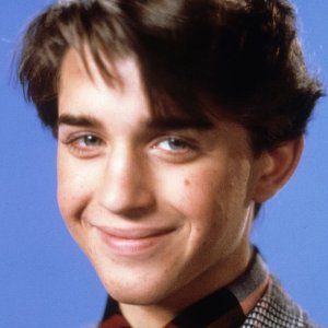 Ilan Mitchell-Smith.jpg