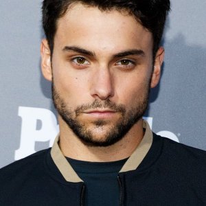 Jack Falahee.jpg