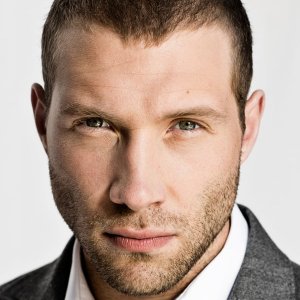 Jai Courtney.jpg