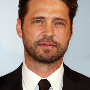 Jason Priestley.jpg