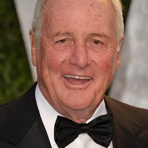 Jerry Weintraub.jpg