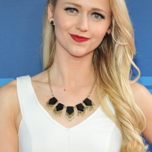 Johanna Braddy.jpg