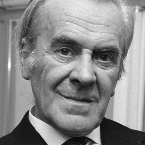 John Le Mesurier.jpg