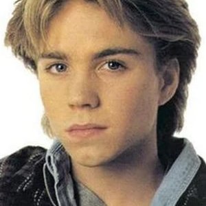 Jonathan Brandis.jpg