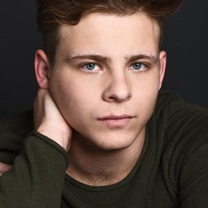 Jonathan Lipnicki.jpg