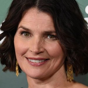 Julia Ormond.jpg