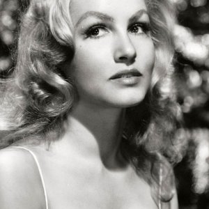 Julie Newmar.jpg