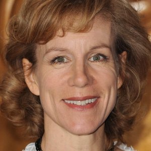 Juliet Stevenson.jpg