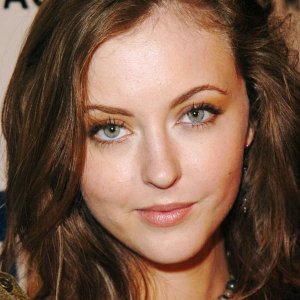 Katharine Isabelle.jpg