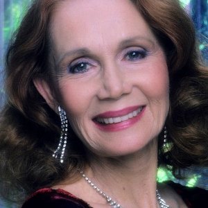 Katherine Helmond.jpg