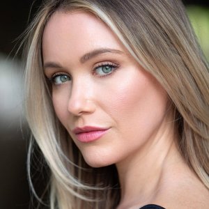 Katrina Bowden.jpg