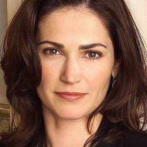 Kim Delaney.jpg