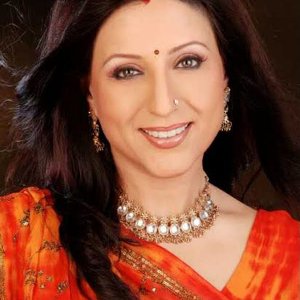 Kishori Shahane.jpg