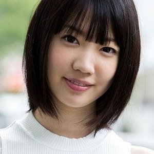 Koharu Suzuki.jpg