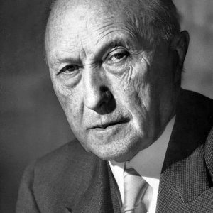 Konrad Adenauer.jpg