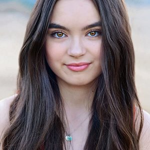 Landry Bender.jpg