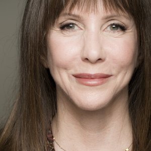 Laraine Newman.jpg