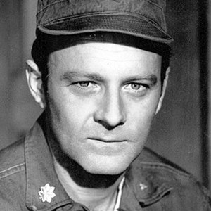 Larry Linville.jpg