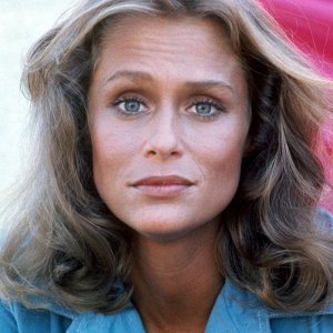 Lauren Hutton.jpg