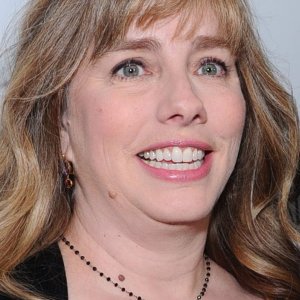 Lisa Roberts Gillan.jpg