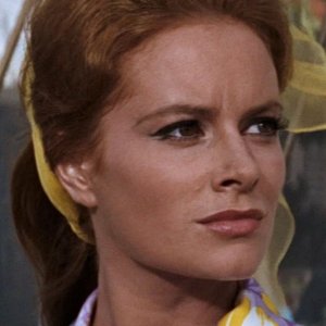 Luciana Paluzzi.jpg