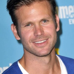 Matthew Davis.jpg