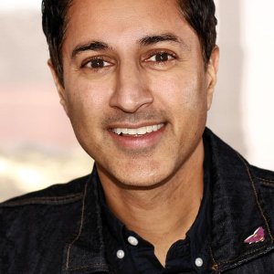 Maulik Pancholy.jpg