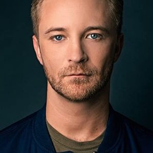 Michael Welch.jpg