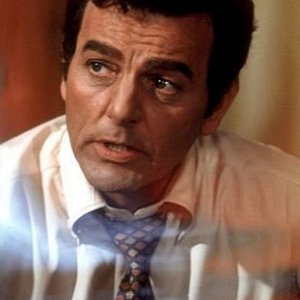 Mike Connors.jpg