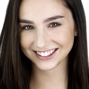 Molly Ephraim.jpg