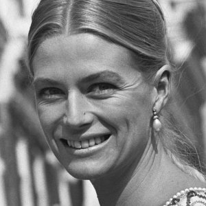 Nina van Pallandt.jpg